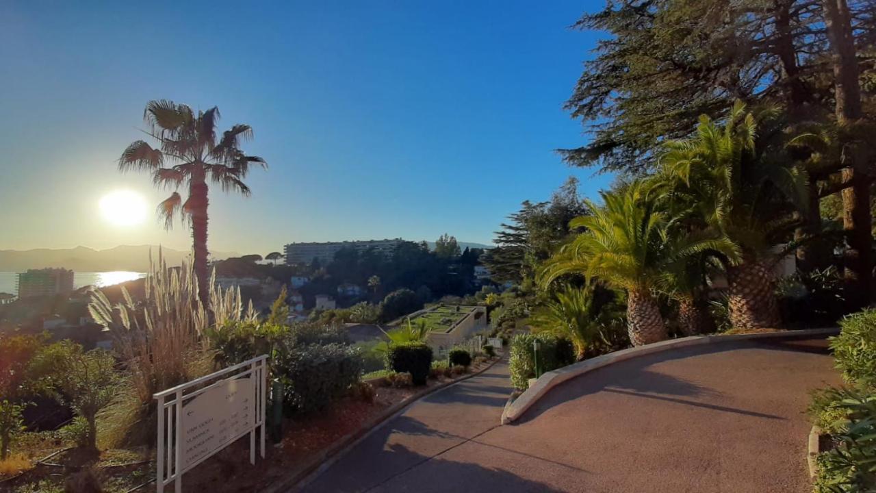 Cannes & More Экстерьер фото