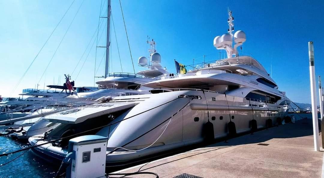 Cannes & More Экстерьер фото